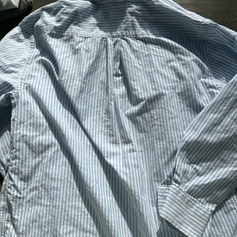 Vineyard Vines Classic Button Down - image 4